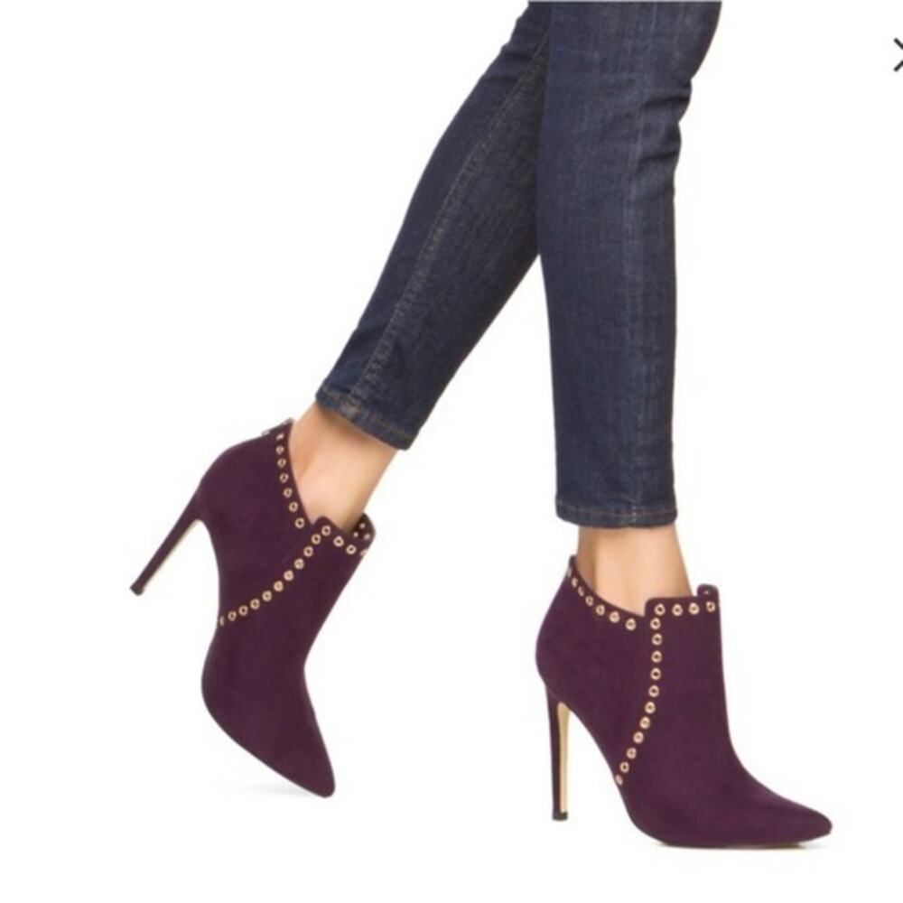 Izabella Rue Women‎ Plum Ankle Boots Size 9